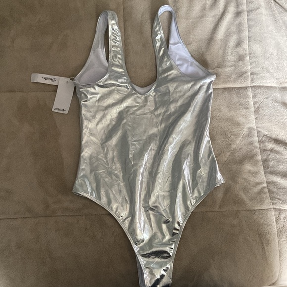 Silver/metallic size medium one piece bathing suit - Picture 2 of 2